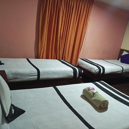 Isabela Hotel Ла-Пас Экстерьер фото