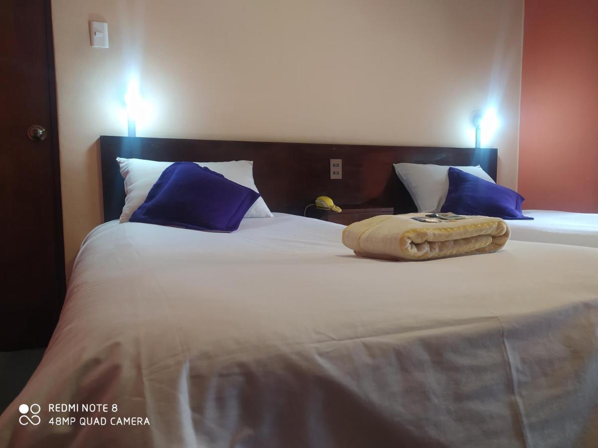 Isabela Hotel Ла-Пас Экстерьер фото
