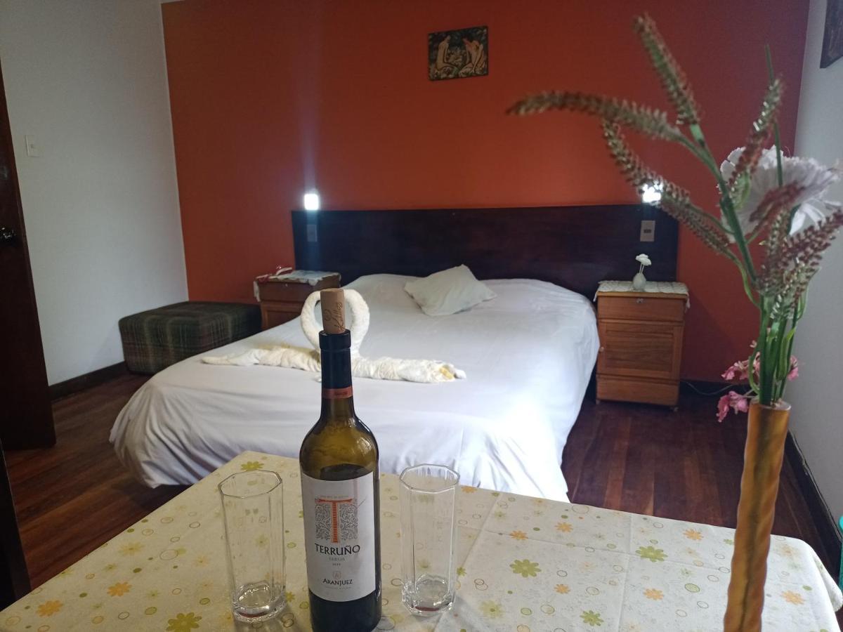 Isabela Hotel Ла-Пас Экстерьер фото